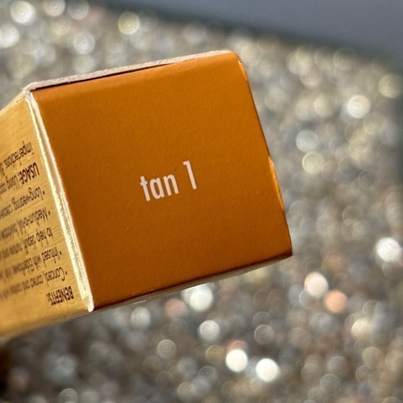 4/$20 Stila Pixel Perfect Concealer Shade Tan 1 - Picture 4 of 6